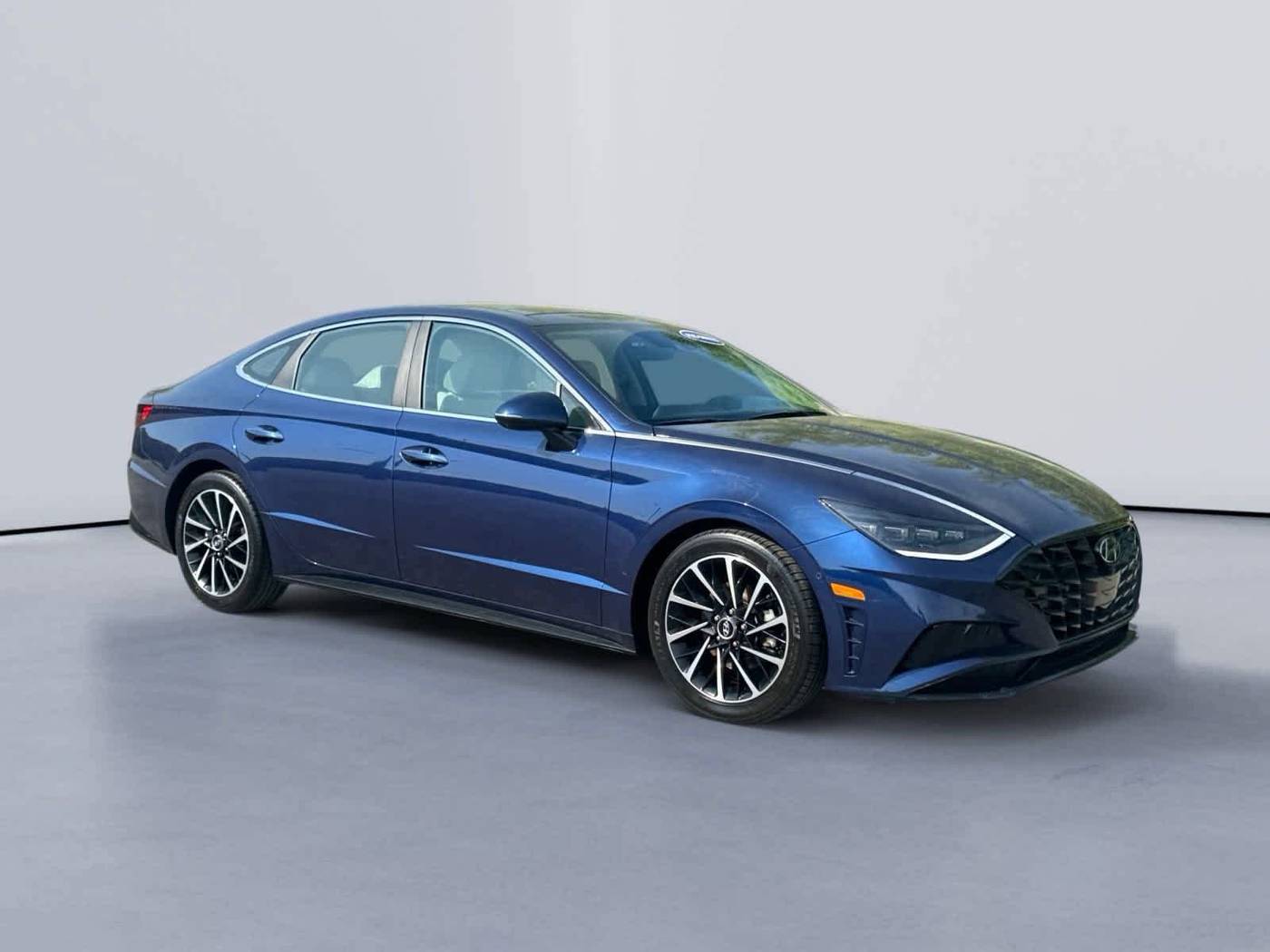 2021 Hyundai Sonata Limited — Sedan — 61,188 mi — Knoxville, TN