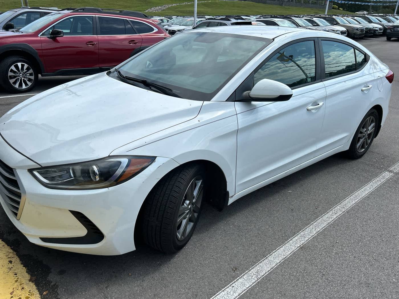 2017 Hyundai Elantra SE — Sedan — 77,254 mi — Knoxville, TN