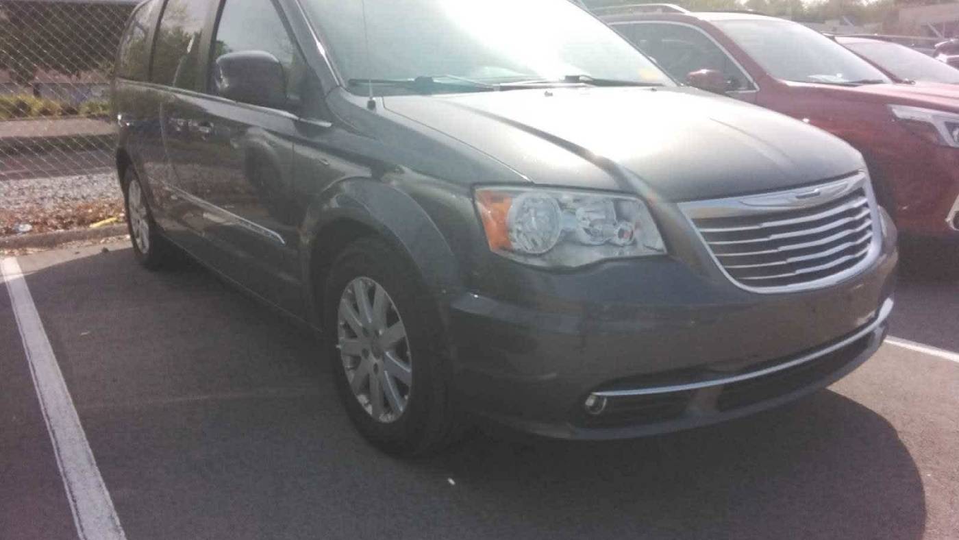 2015 Chrysler Town and Country Touring