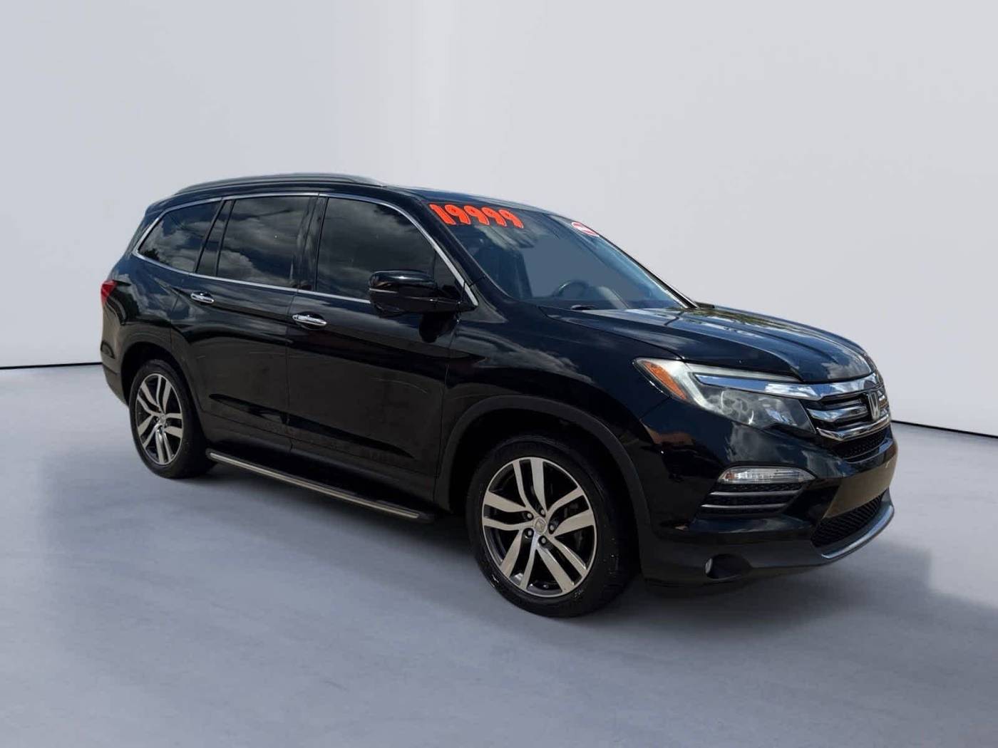 2017 Honda Pilot Touring — SUV — 115,254 mi — Knoxville, TN