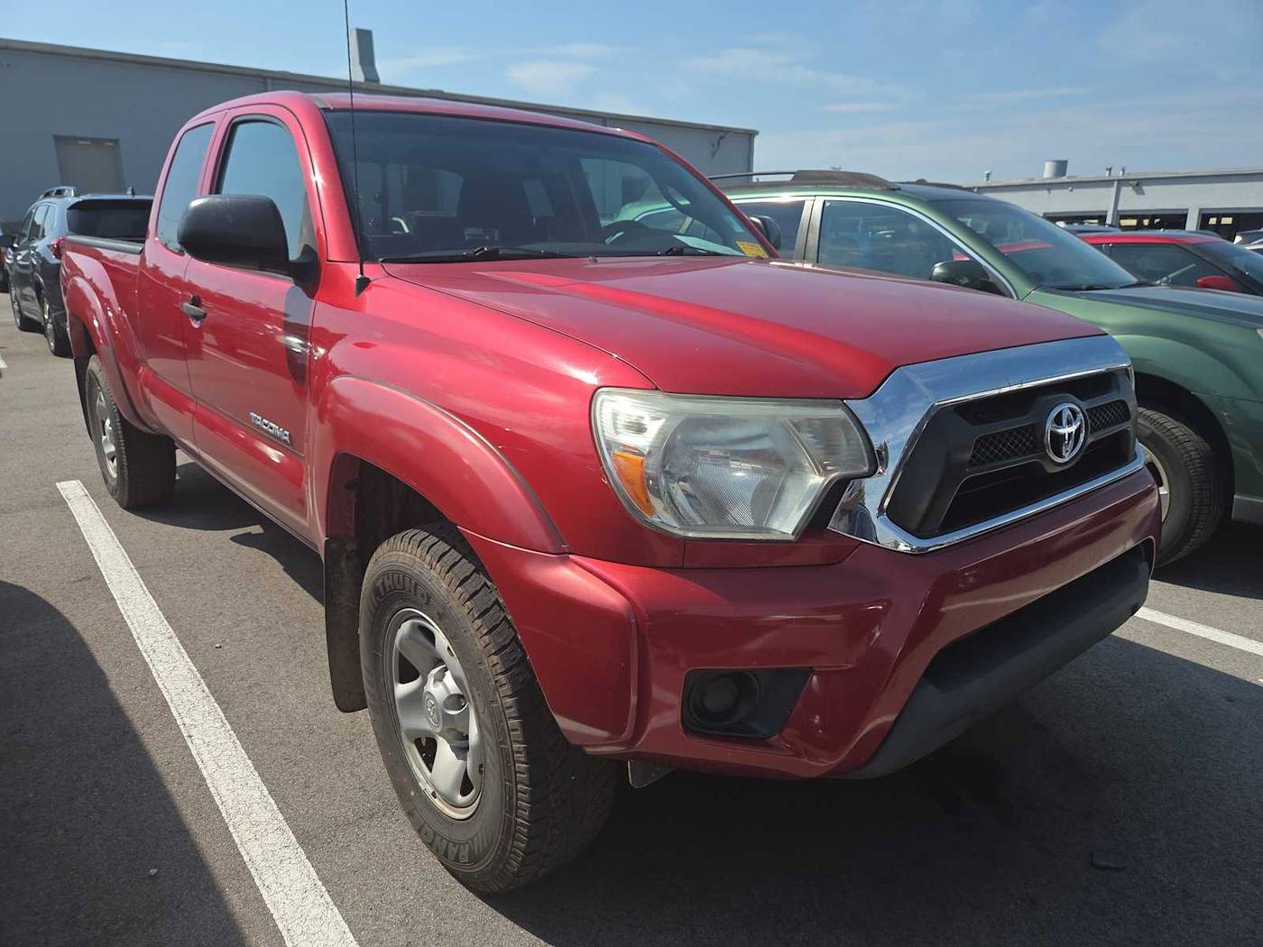 2013 Toyota Tacoma Base — Pickup Truck — 200,137 mi — Knoxville, TN