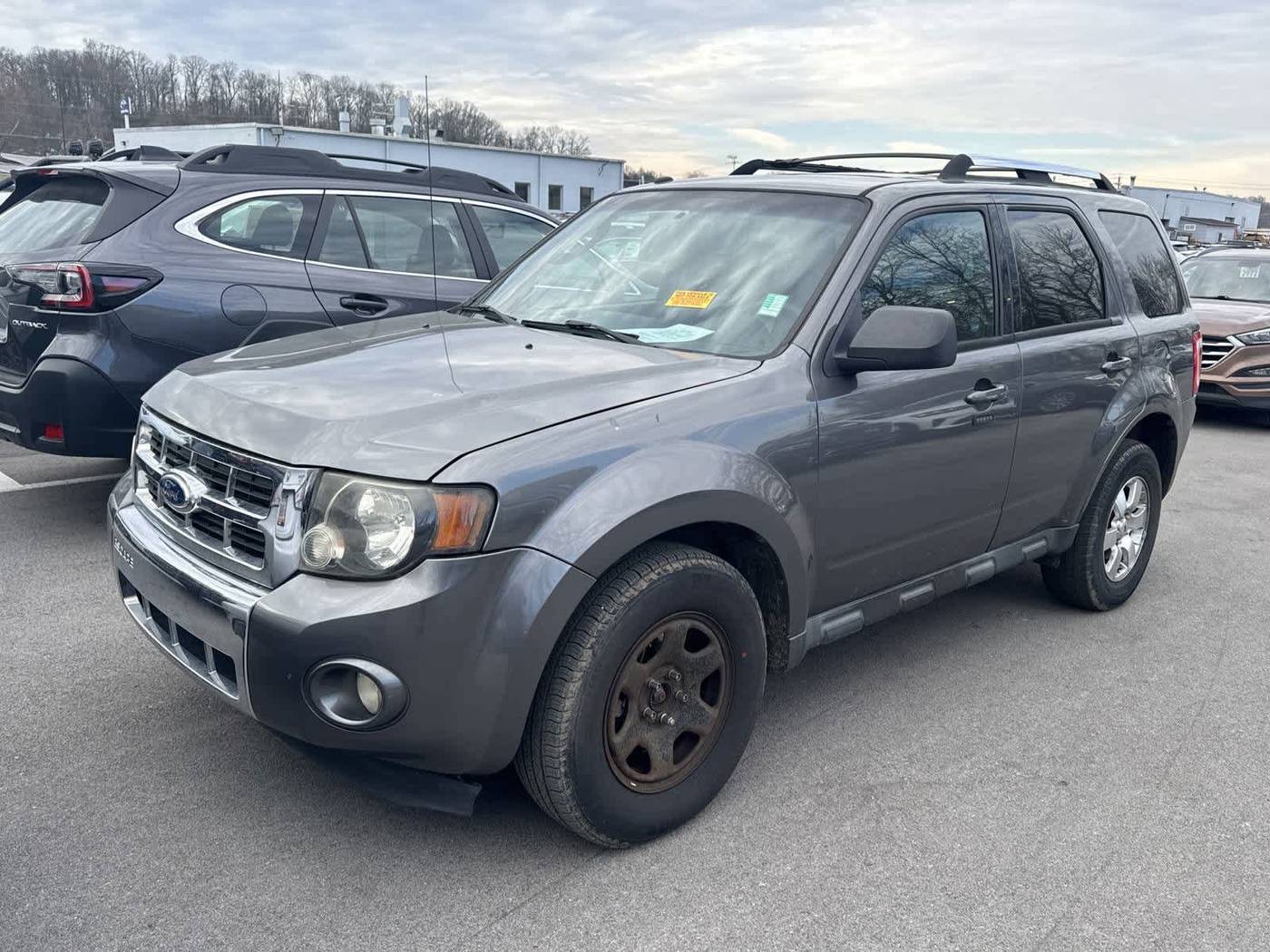 2011 Ford Escape Limited — SUV — 271,242 mi — Knoxville, TN