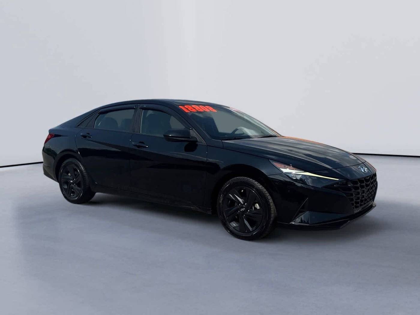 2022 Hyundai Elantra SEL — Sedan — 84,445 mi — Knoxville, TN