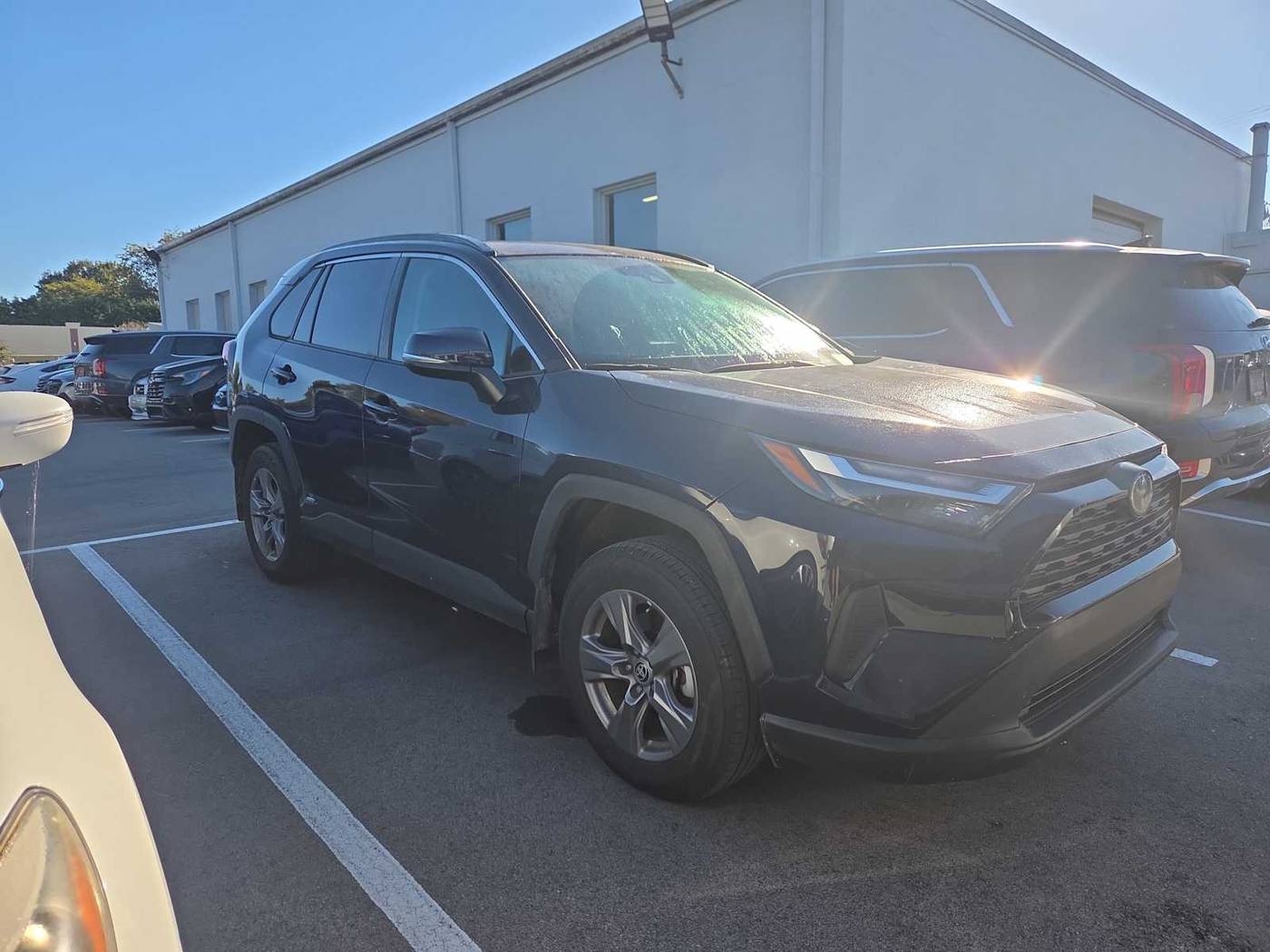 2023 Toyota RAV4 Hybrid XLE — SUV — 14,343 mi — Knoxville, TN