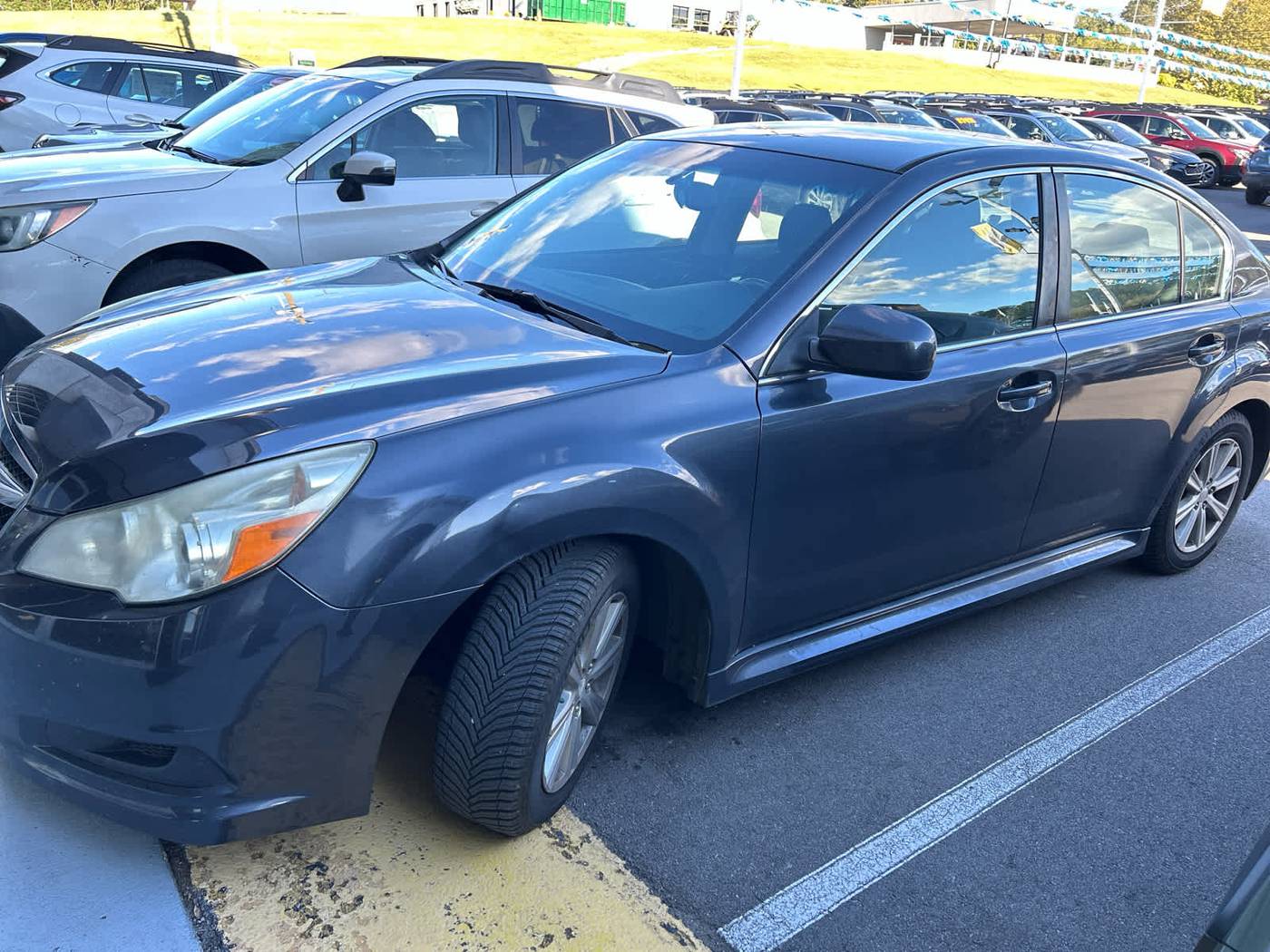 2011 Subaru Legacy 2.5i Premium — Sedan — 227,876 mi — Knoxville, TN