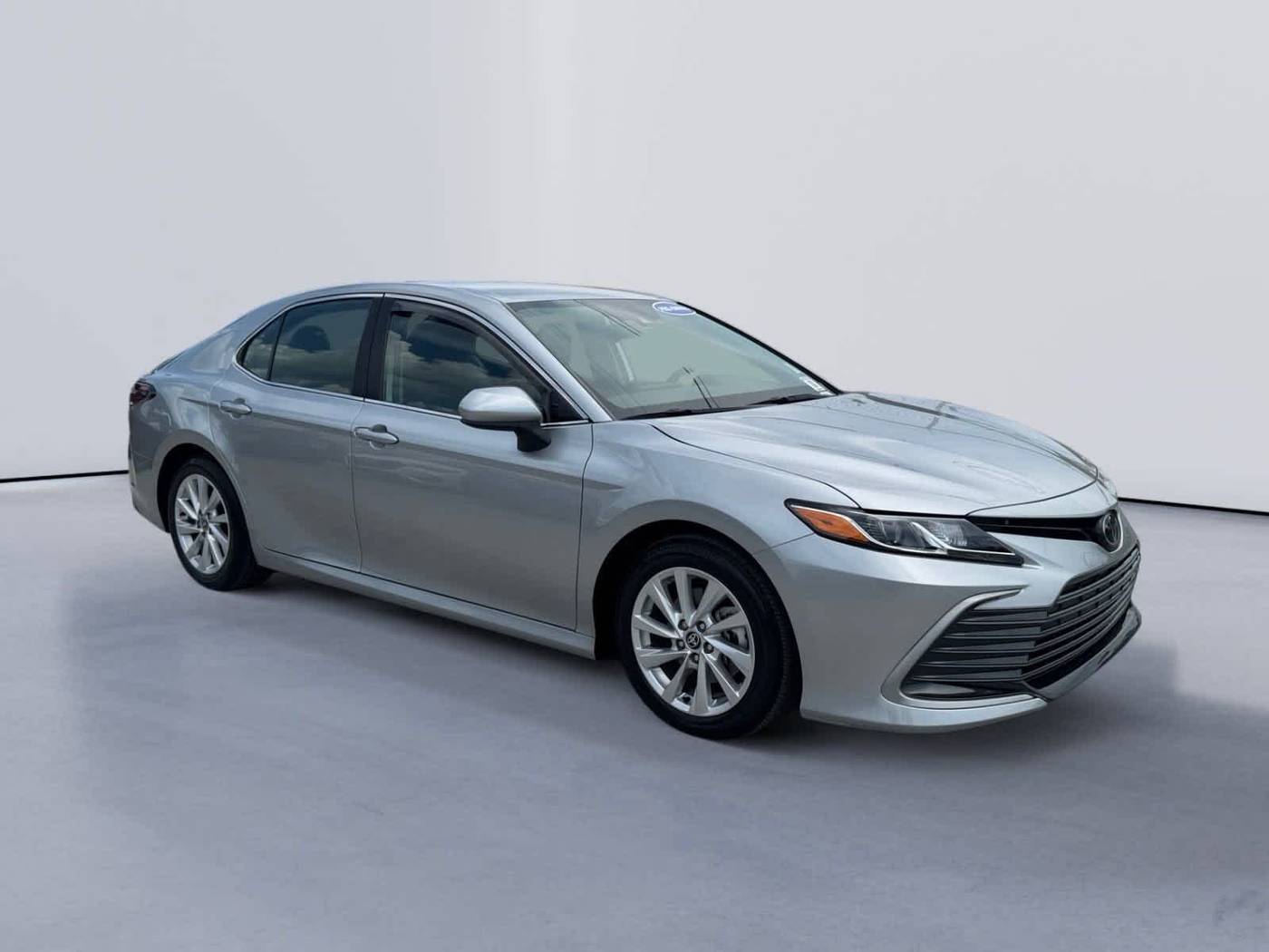 2023 Toyota Camry LE — Sedan — 30,735 mi — Knoxville, TN