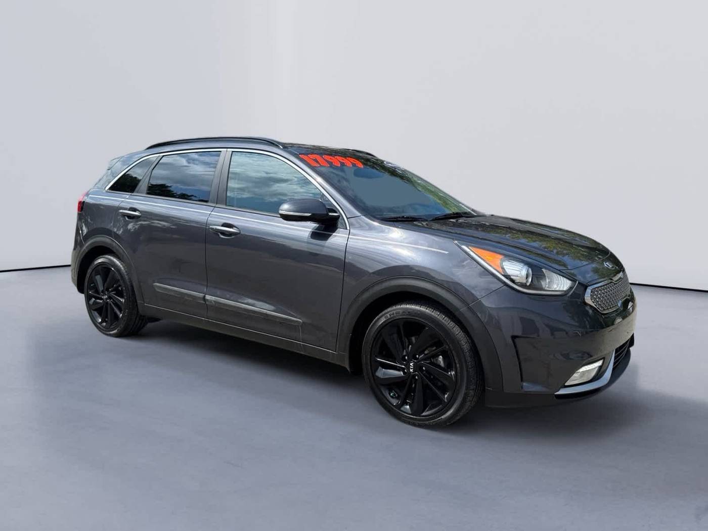 2018 Kia Niro Hybrid EX — SUV — 48,379 mi — Knoxville, TN