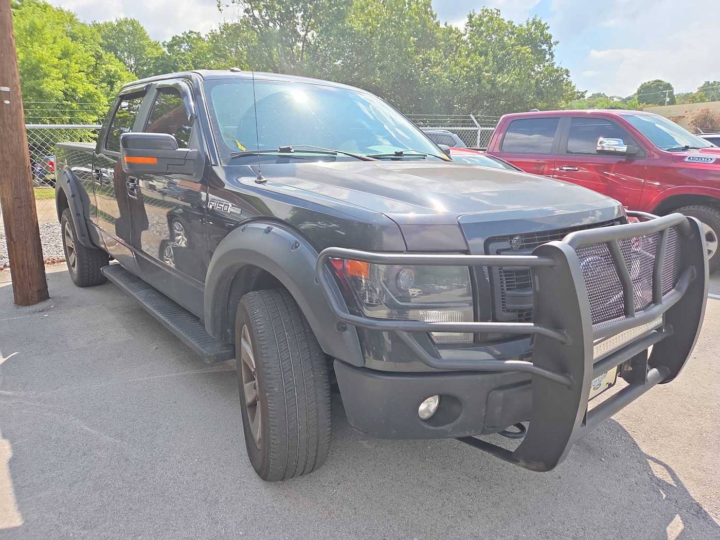 2014 Ford F-150 FX4 — Pickup Truck — 144,259 mi — Knoxville, TN