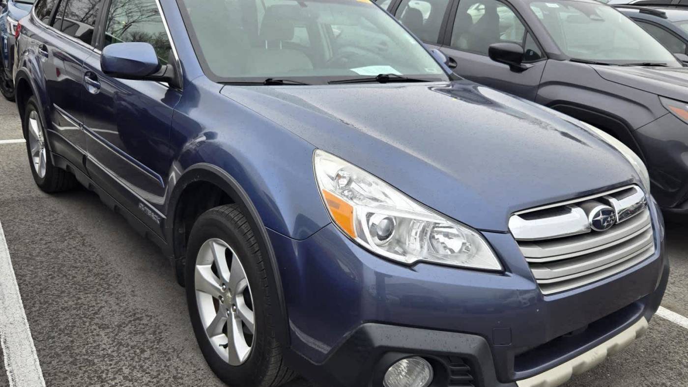 2014 Subaru Outback 2.5i Limited — SUV — 175,994 mi — Knoxville, TN