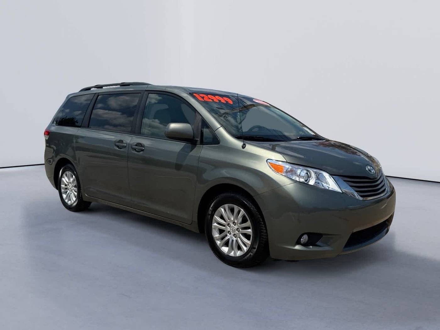 2011 Toyota Sienna XLE — Minivan — 167,203 mi — Knoxville, TN