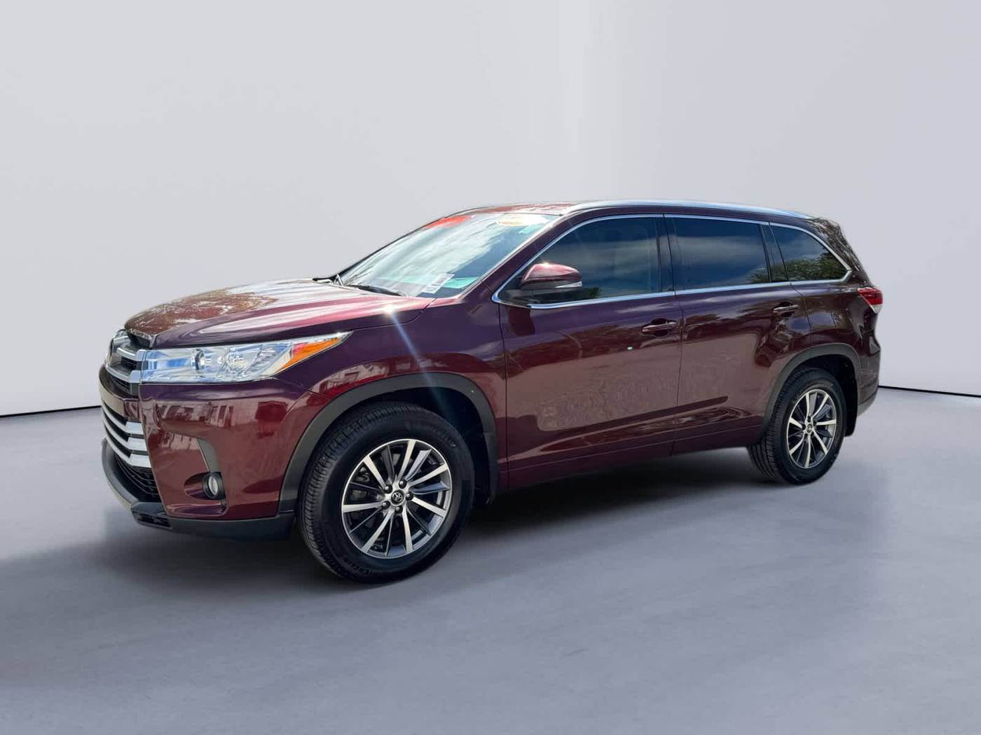 2018 Toyota Highlander XLE — SUV — 72,485 mi — Knoxville, TN