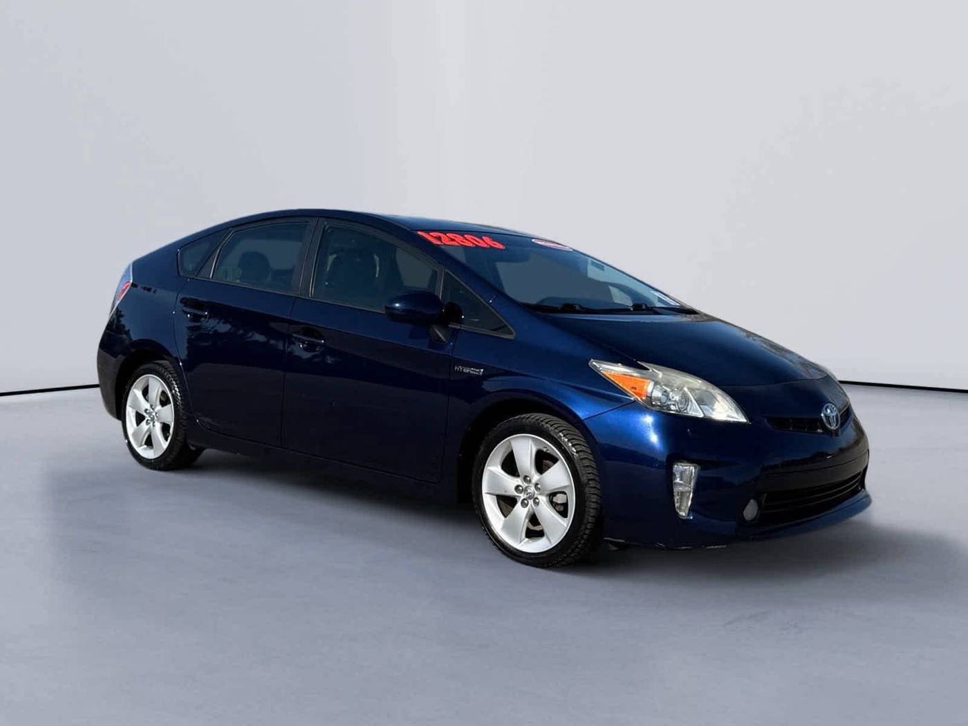 2014 Toyota Prius Five — Sedan — 137,367 mi — Knoxville, TN