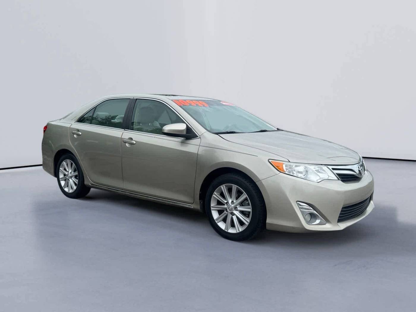 2013 Toyota Camry L — Sedan — 182,407 mi — Knoxville, TN
