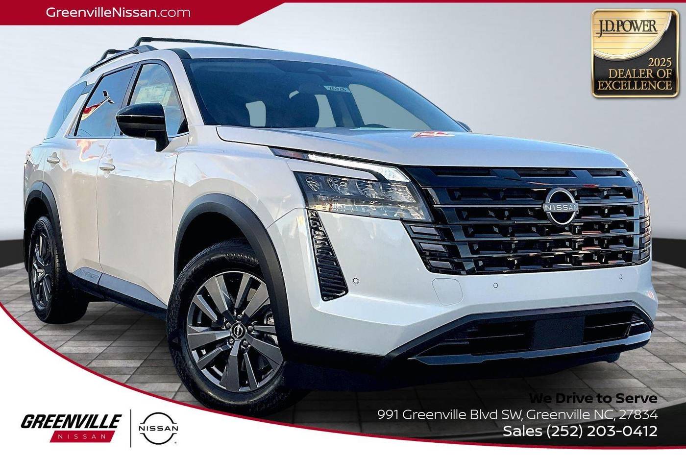 2026 Nissan Pathfinder SV