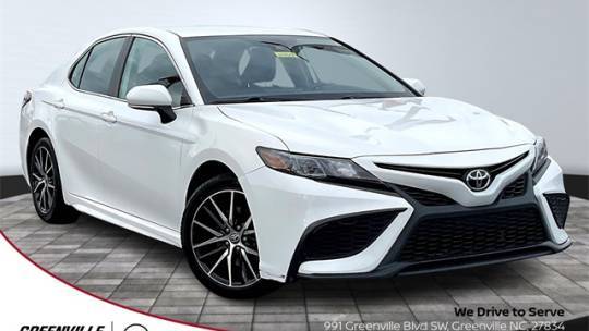 2022 Toyota Camry SE — Sedan — 56,985 mi — Greenville, NC