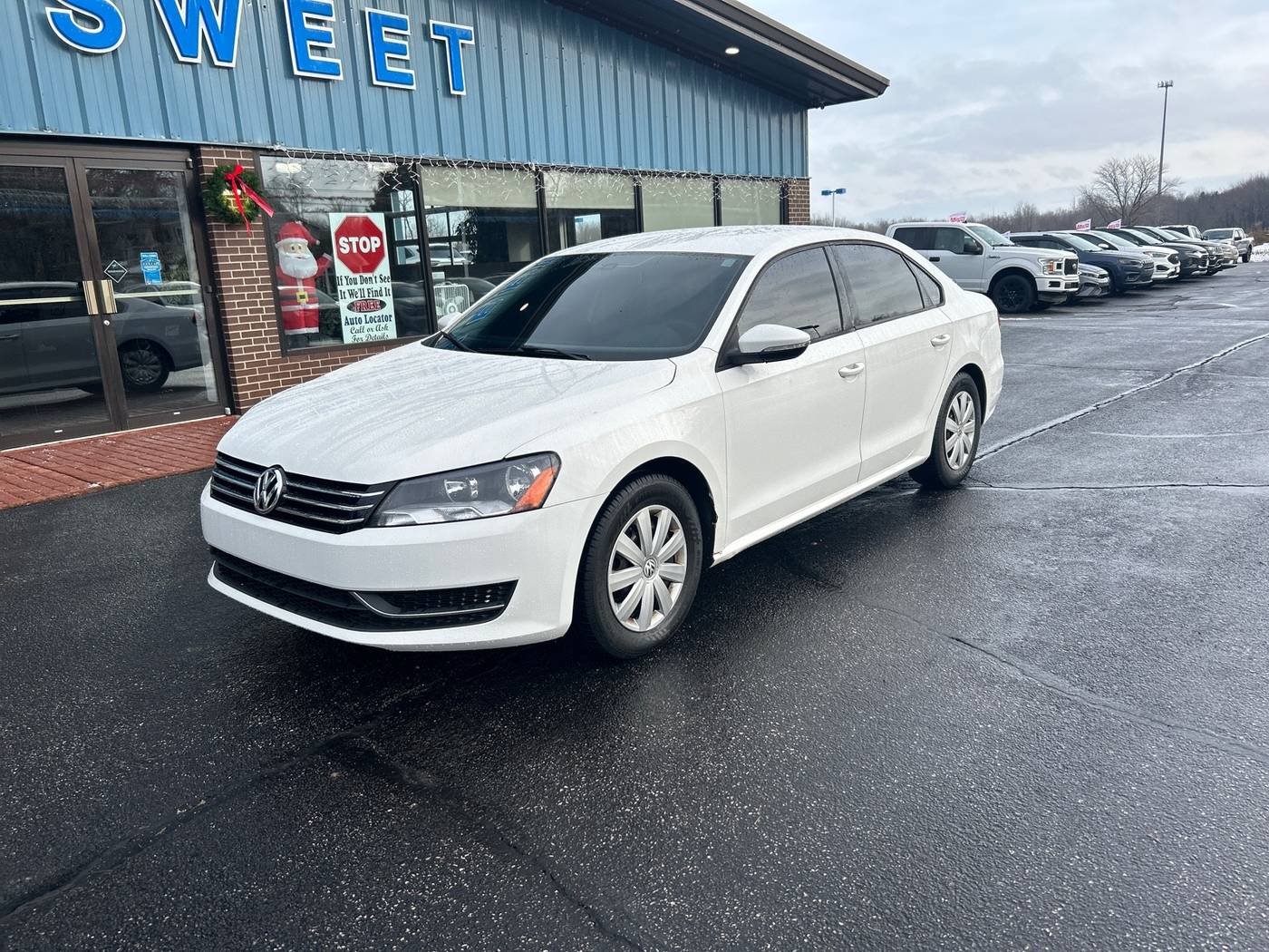 2012 Volkswagen Passat S — Sedan — 143,971 mi — North Kingsville, OH