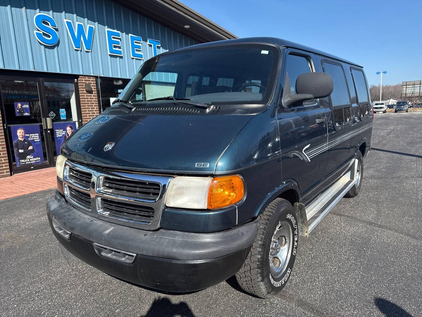 1999 Dodge Ram Van 1500 — Cargo Van — 94,845 mi — North Kingsville, OH