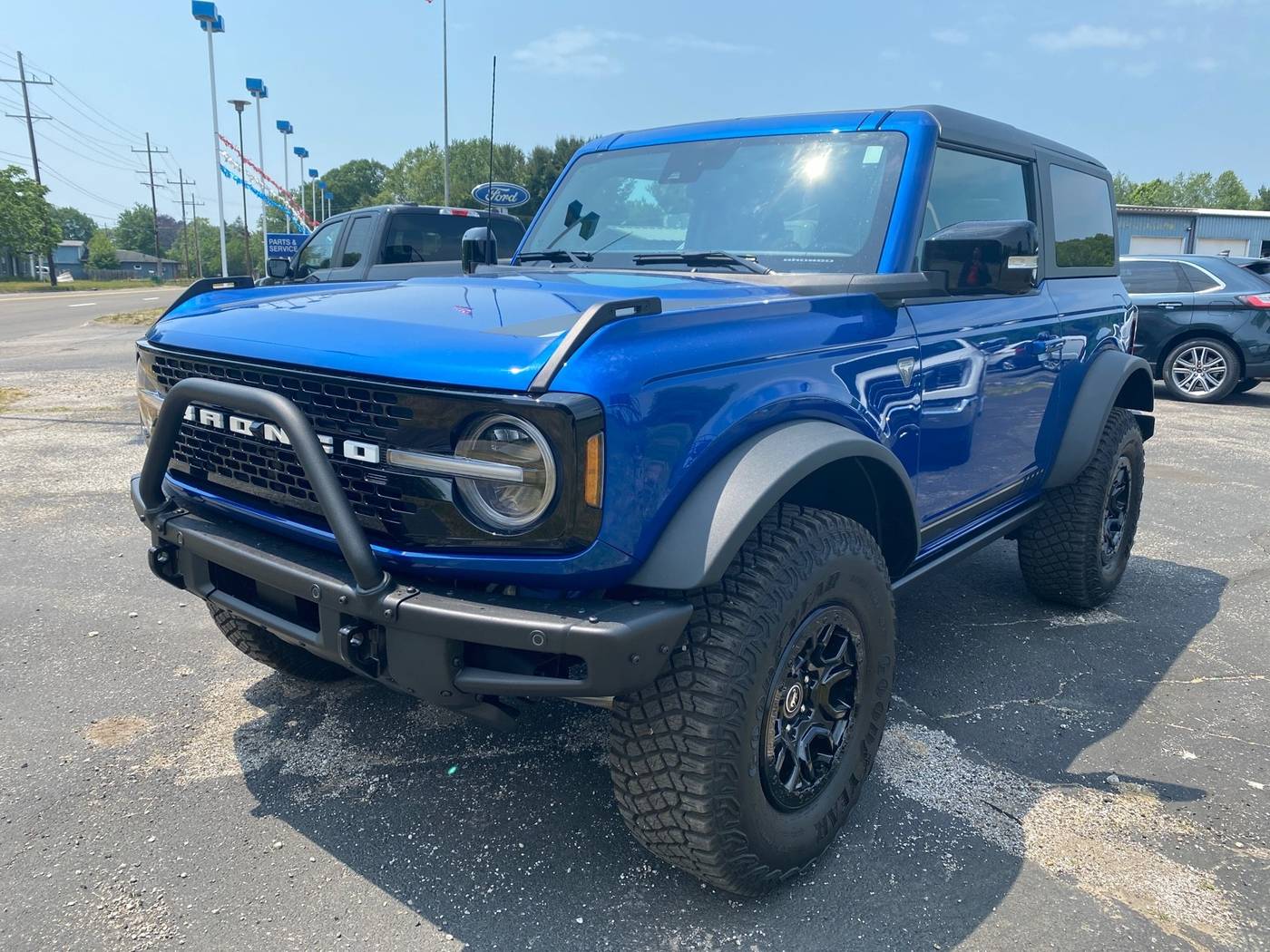 2021 Ford Bronco First Edition — SUV — 2,165 mi — North Kingsville, OH