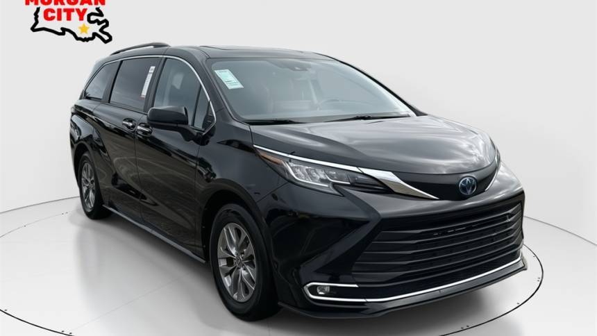 2023 Toyota Sienna XLE — Minivan — 49,897 mi — Morgan City, LA