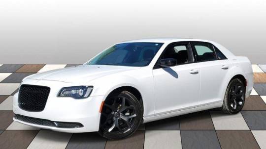 2022 Chrysler 300 Touring — Sedan — 45,716 mi — Fort Lauderdale, FL