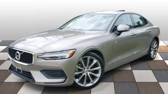 2019 Volvo S60 T5 Momentum