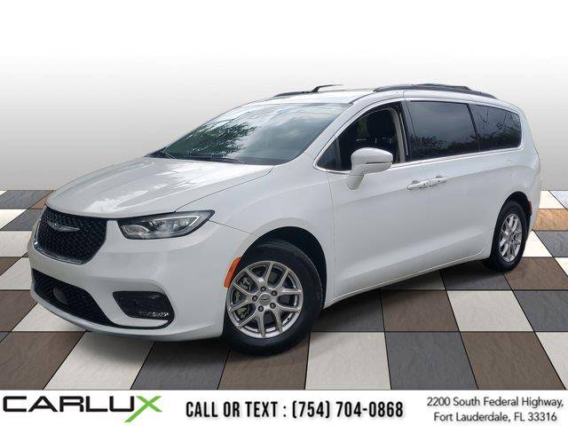2022 Chrysler Pacifica Touring L — Minivan — 93,777 mi — Fort Lauderdale, FL