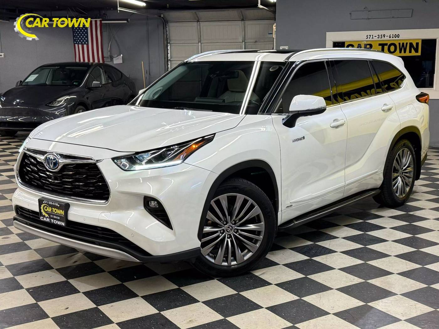 2021 Toyota Highlander Hybrid Platinum — SUV — 116,960 mi — Manassas, VA