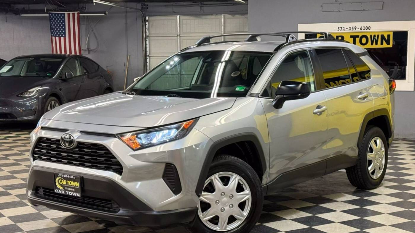 2019 Toyota RAV4 LE — SUV — 141,523 mi — Manassas, VA