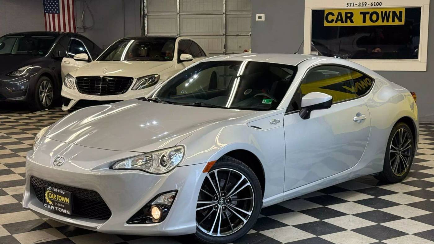 2014 Scion FR-S Base — Coupe — 110,758 mi — Manassas, VA