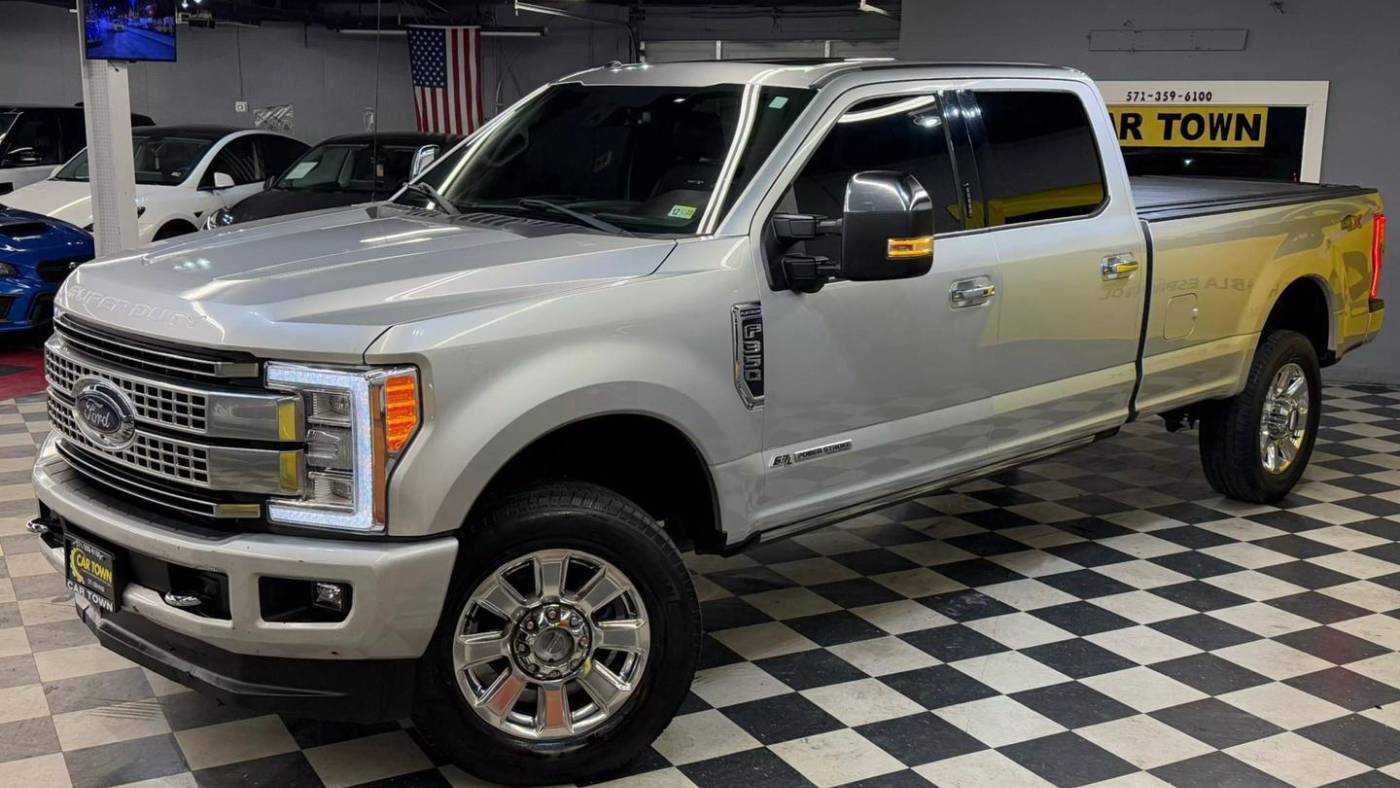 2017 Ford Super Duty F-350 Platinum — Pickup Truck — 181,588 mi — Manassas, VA