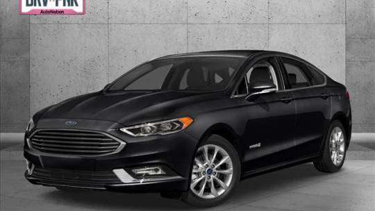 2018 Ford Fusion Hybrid SE — Sedan — 68,135 mi — Valencia, CA