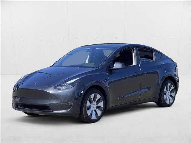 2024 Tesla Model Y Long Range — SUV — 18,289 mi — Valencia, CA
