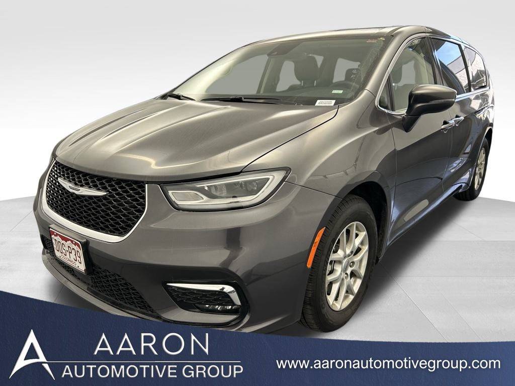 2023 Chrysler Pacifica Touring L — Minivan — 61,421 mi — Norco, CA
