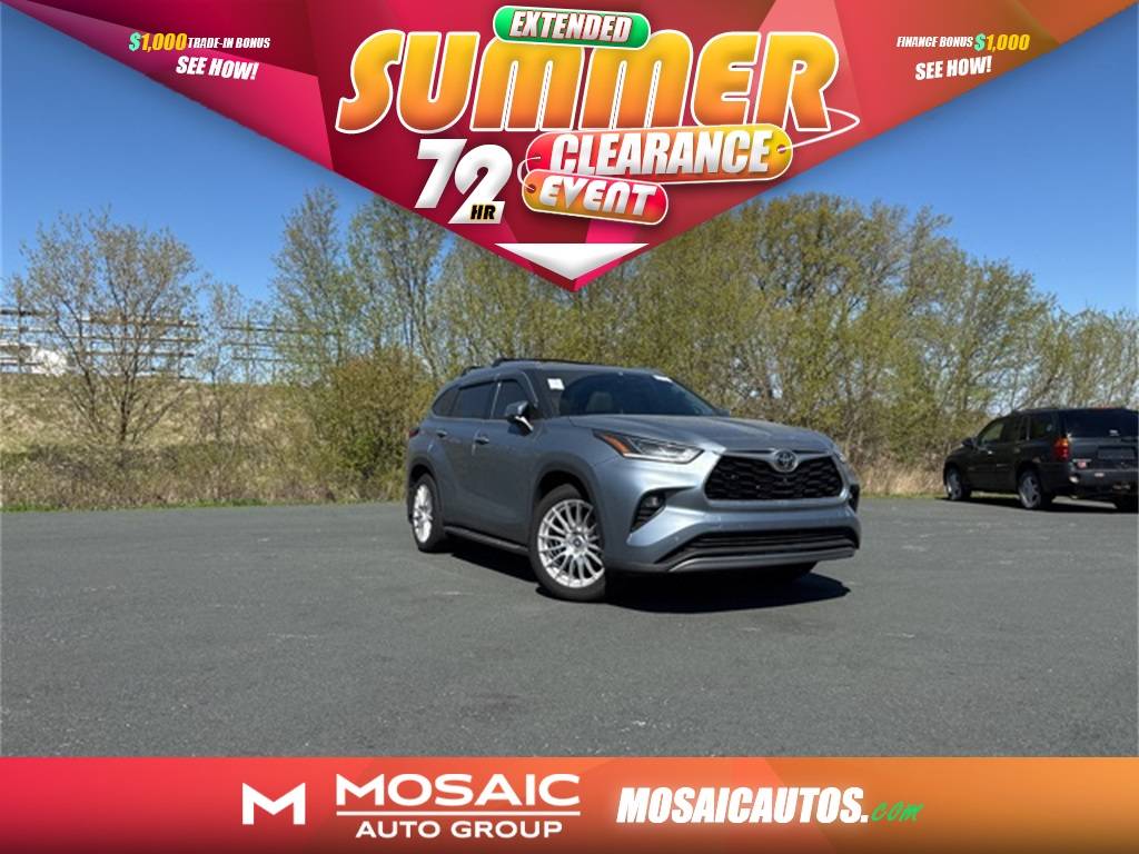2022 Toyota Highlander Platinum — SUV — 14,292 mi — Zumbrota, MN