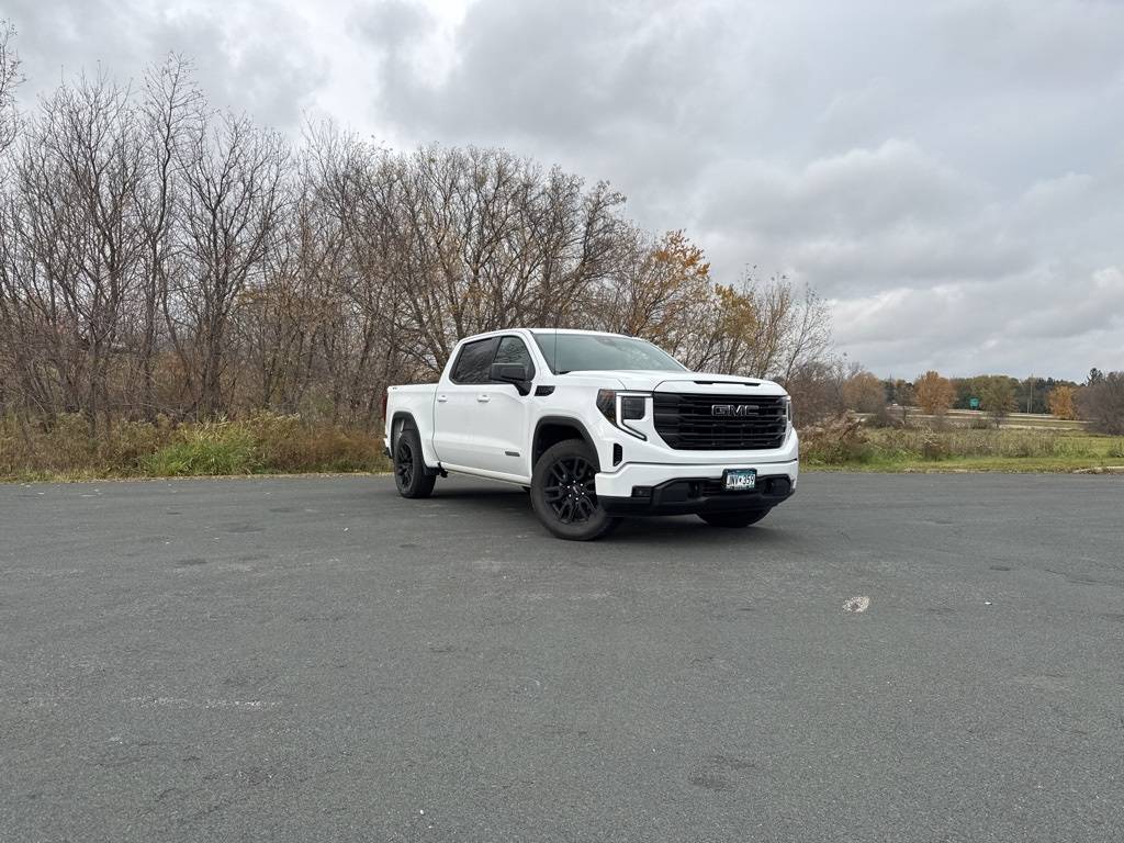 2022 GMC Sierra 1500 Limited Denali — Pickup Truck — 33,526 mi — Zumbrota, MN