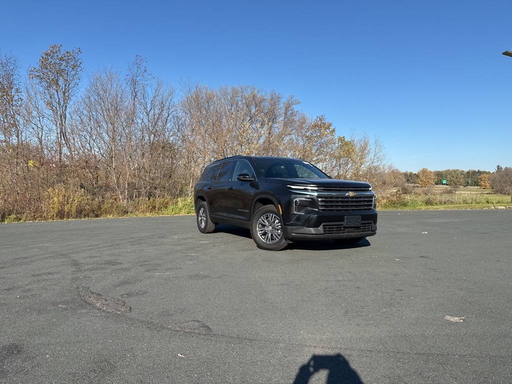 2024 Chevrolet Traverse LT — SUV — 6,588 mi — Zumbrota, MN