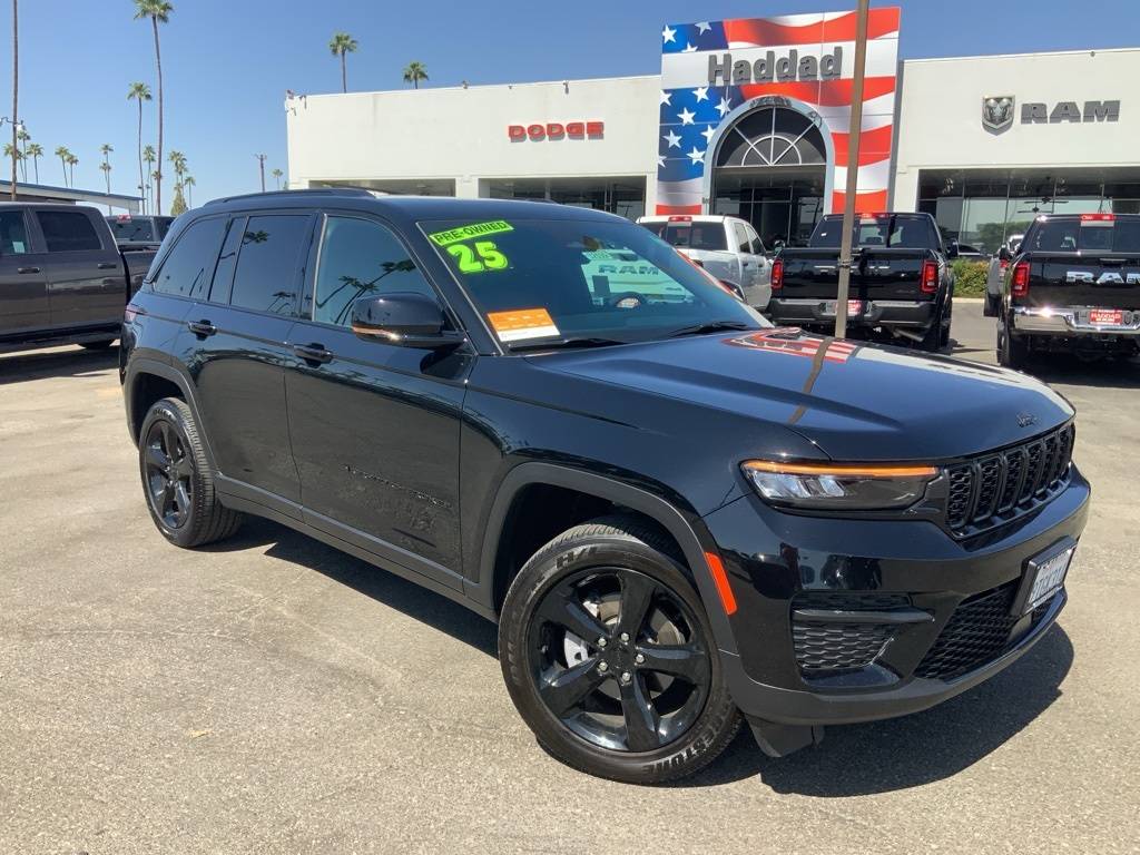2025 Jeep Grand Cherokee Altitude X — SUV — 4,940 mi — Bakersfield, CA