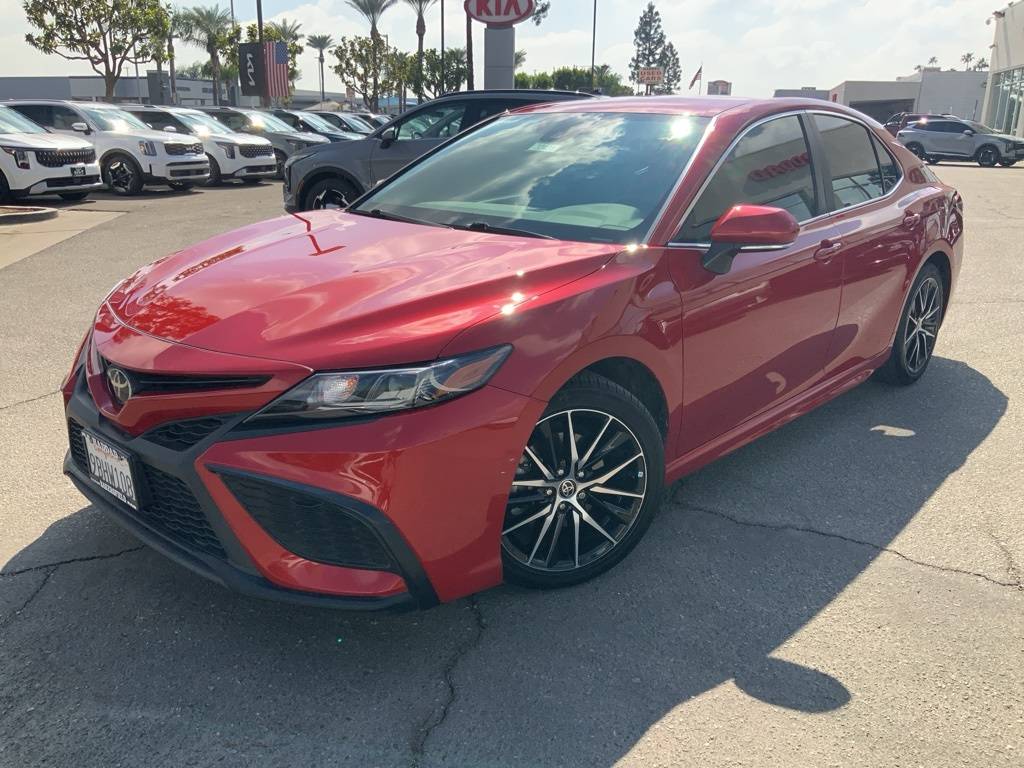 2022 Toyota Camry SE — Sedan — 65,439 mi — Bakersfield, CA