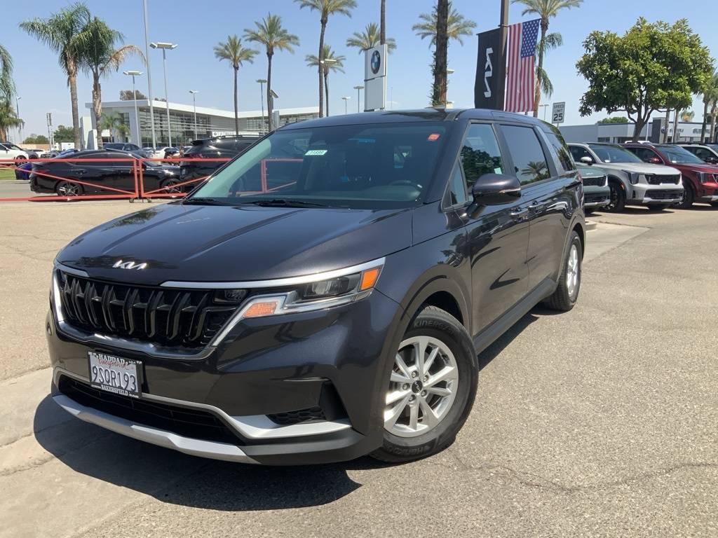 2023 Kia Carnival LXS — Minivan — 29,270 mi — Bakersfield, CA