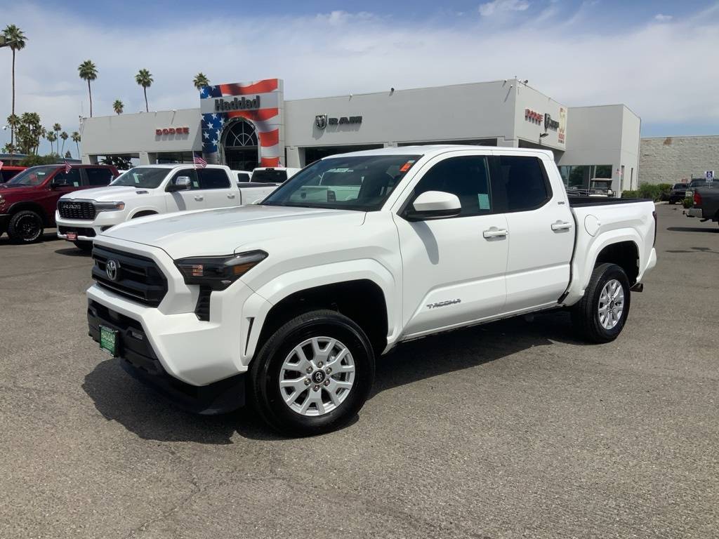 2024 Toyota Tacoma SR5 — Pickup Truck — 14,492 mi — Bakersfield, CA