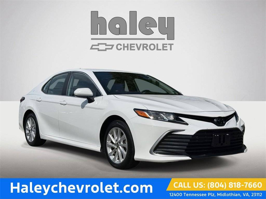 2024 Toyota Camry LE — Sedan — 28,018 mi — Midlothian, VA