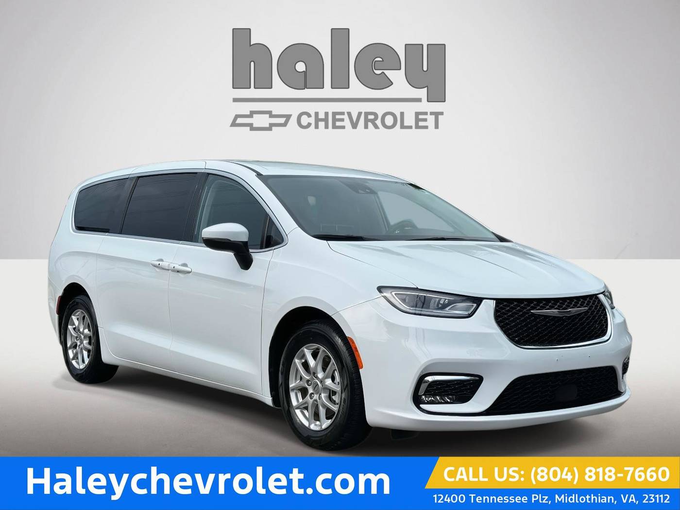 2023 Chrysler Pacifica Touring L — Minivan — 60,499 mi — Midlothian, VA