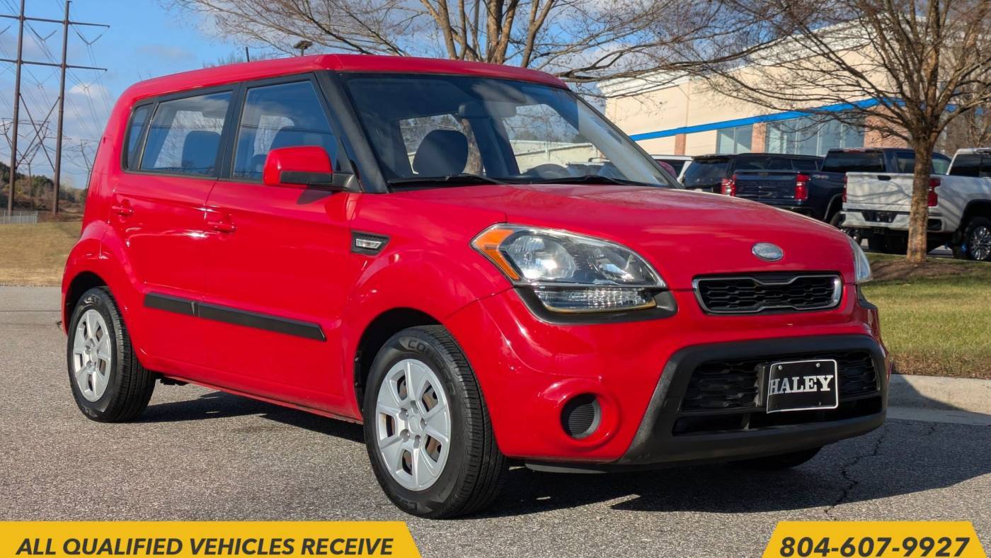 2013 Kia Soul Base — Hatchback — 75,758 mi — Midlothian, VA