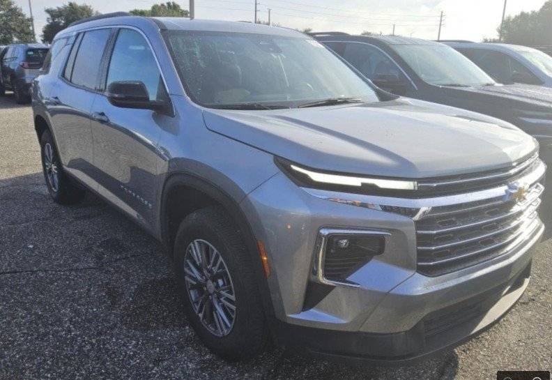 2025 Chevrolet Traverse LT — SUV — 10,554 mi — Midlothian, VA