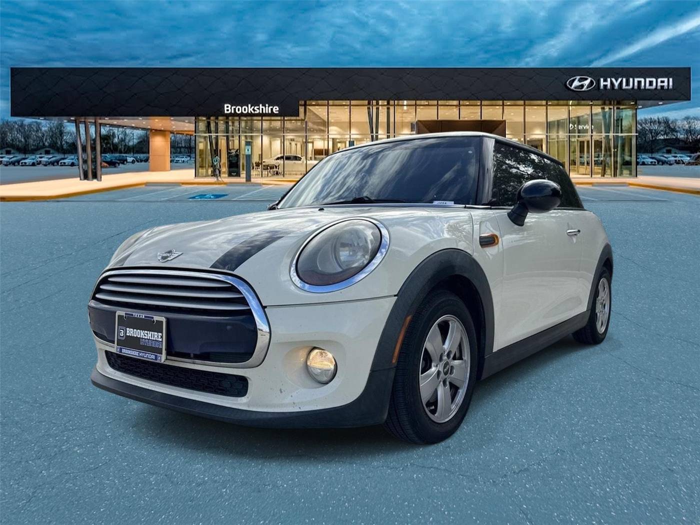 2015 MINI Hardtop Cooper — Hatchback — 98,052 mi — Brookshire, TX