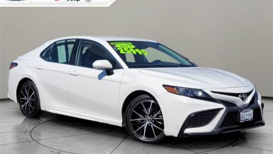 2022 Toyota Camry SE — Sedan — 95,698 mi — Hanford, CA