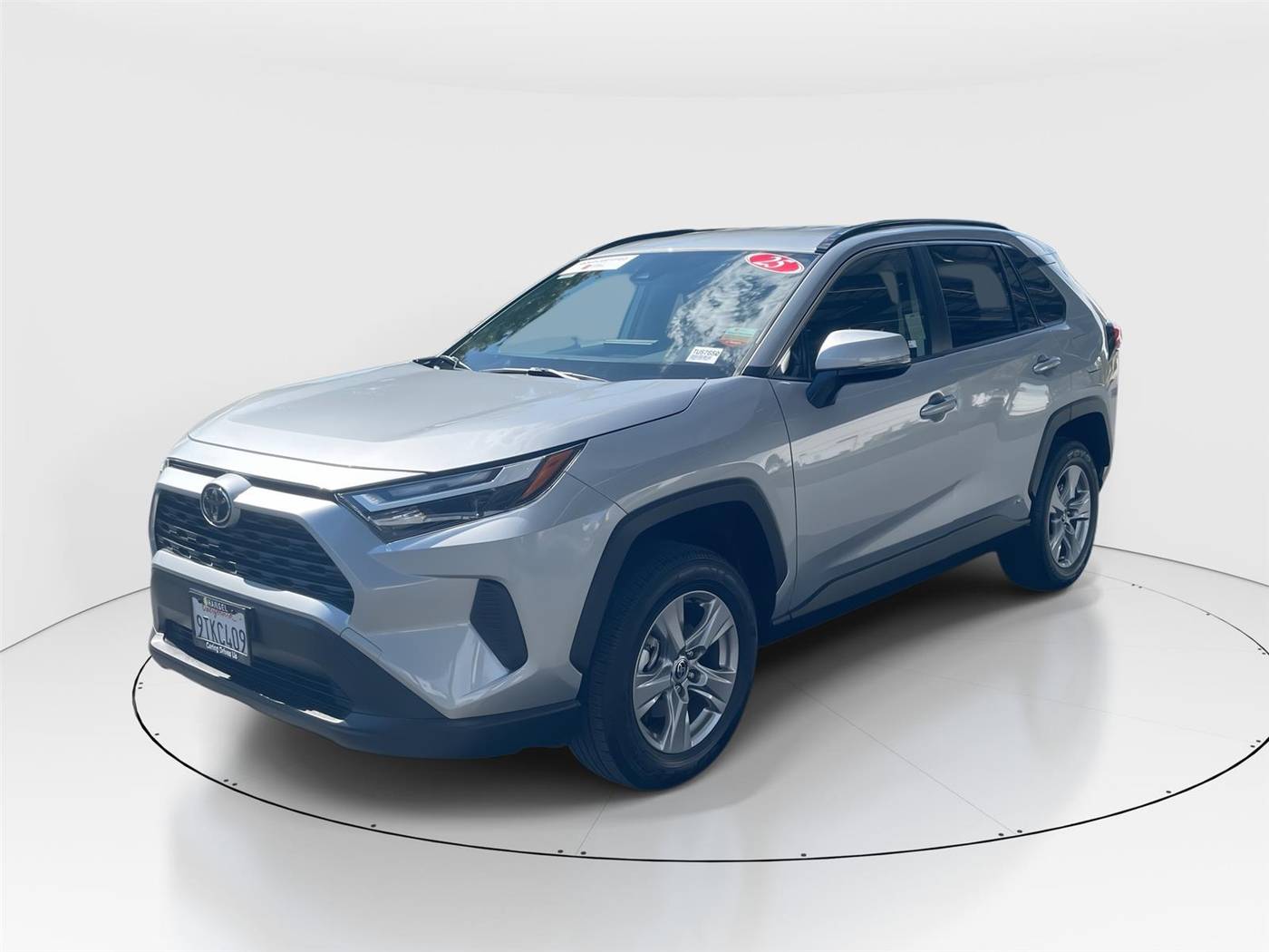 2025 Toyota RAV4 Hybrid LE — SUV — 4,142 mi — Santa Rosa, CA