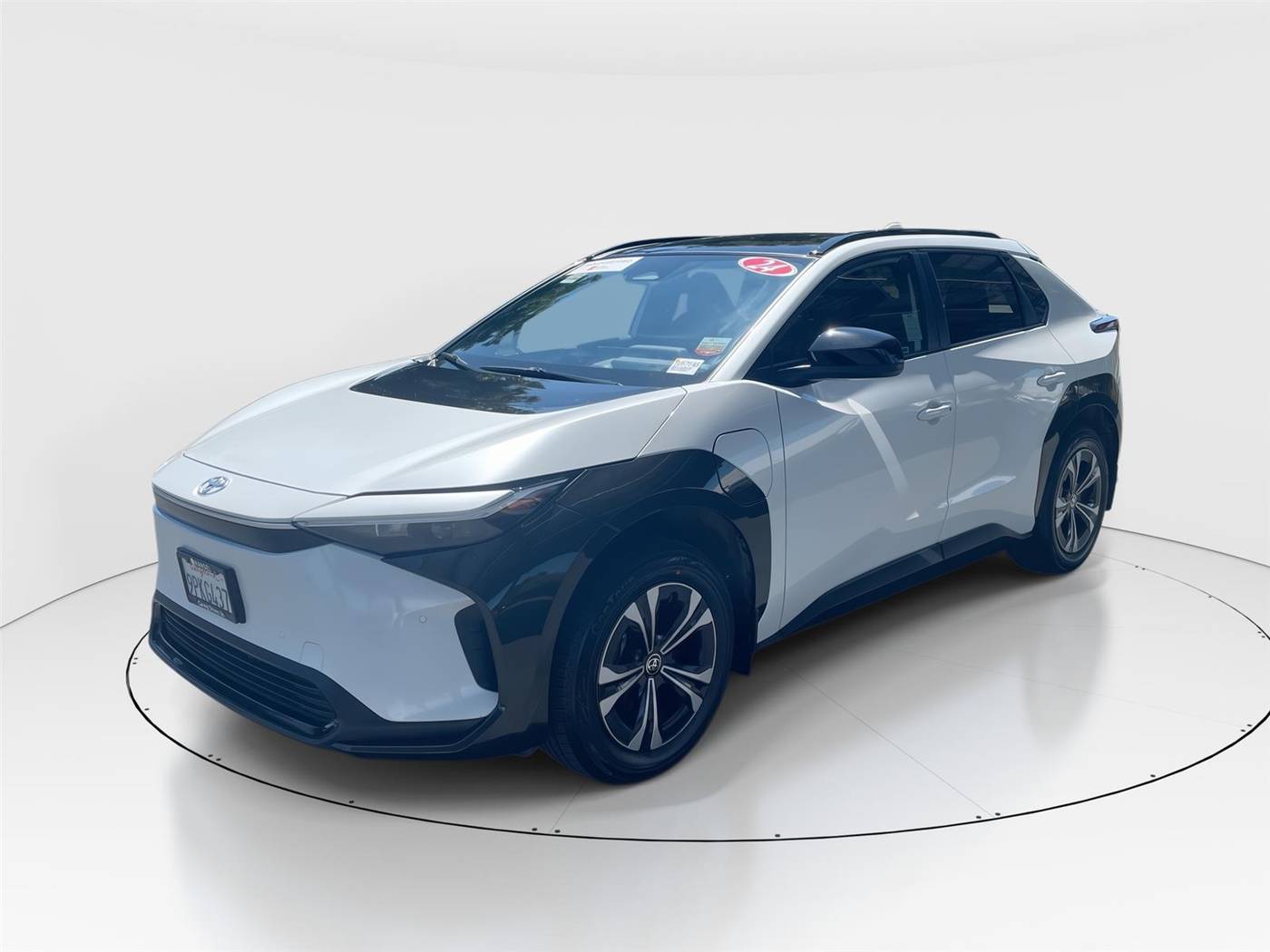 2024 Toyota bZ4X XLE — SUV — 37,717 mi — Santa Rosa, CA