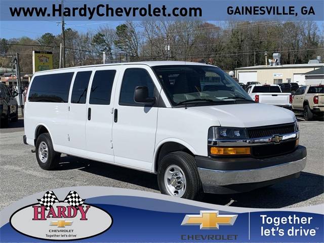 2024 Chevrolet Express Passenger LT — Passenger Van — 8,444 mi — Gainesville, GA