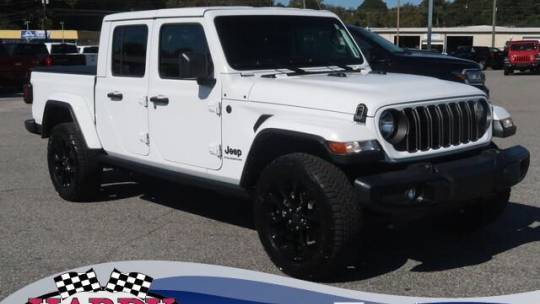 2024 Jeep Gladiator Sport — Pickup Truck — 2,992 mi — Gainesville, GA
